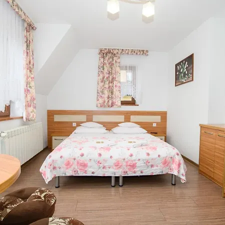 U Futra Bed & Breakfast 3*