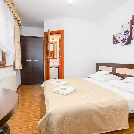 U Futra Bed & Breakfast